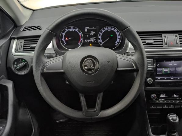 Skoda Rapid I Рестайлинг с пробегом 2019 года, цена 1 420 000 рублей, 90607 км, лифтбек, Автокод Объявления