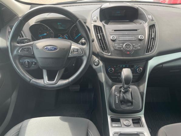 Ford Kuga II Рестайлинг с пробегом 2018 года, цена 1 875 000 рублей, 135705 км, внедорожник, Автокод Объявления