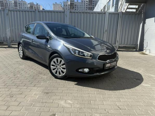 Kia Ceed II с пробегом 2013 года, цена 949 000 рублей, 197633 км, хэтчбек, Автокод Объявления