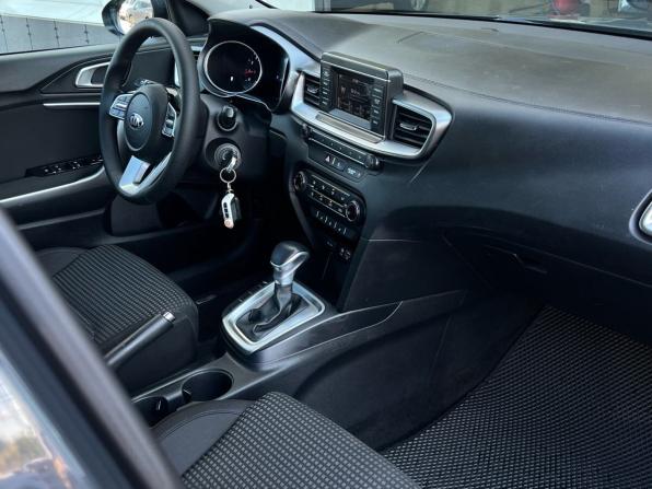 Kia Ceed III с пробегом 2020 года, цена 1 677 000 рублей, 110000 км, хэтчбек, Автокод Объявления