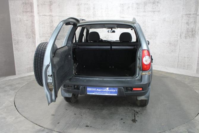 Chevrolet Niva I Рестайлинг с пробегом 2011 года, цена 315 000 рублей, 225572 км, внедорожник, Автокод Объявления
