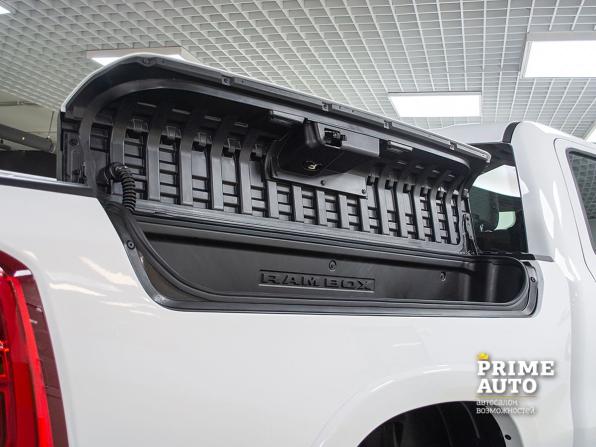 Ram 1500 V Рестайлинг с пробегом 2025 года, цена 10 299 000 рублей, 59 км, offers.body_type.unknown, Автокод Объявления