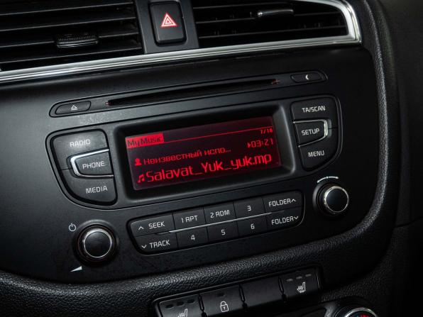 Kia Ceed II Рестайлинг с пробегом 2016 года, цена 1 206 000 рублей, 190000 км, хэтчбек, Автокод Объявления