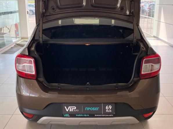 Renault Logan II Рестайлинг с пробегом 2022 года, цена 1 455 000 рублей, 52265 км, седан, Автокод Объявления