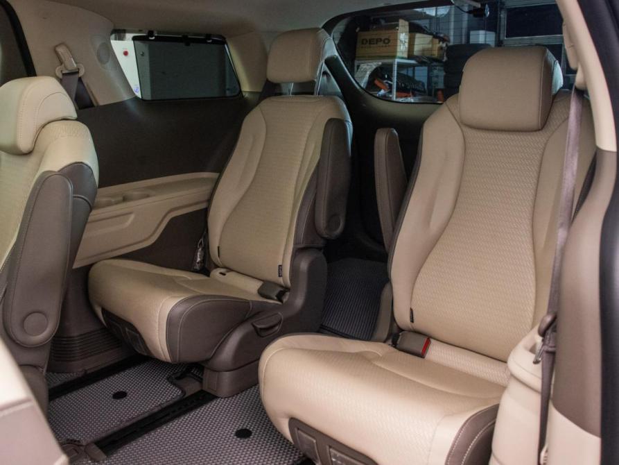 Kia Carnival IV Москва  - изображение 12