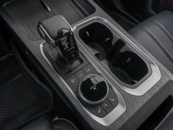 Jaecoo J7 I с пробегом 2024 года, цена 2 379 000 рублей, 25339 км, внедорожник, Автокод Объявления
