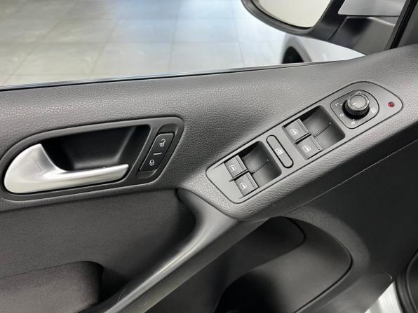 Volkswagen Tiguan I Рестайлинг с пробегом 2016 года, цена 1 480 000 рублей, 159000 км, внедорожник, Автокод Объявления