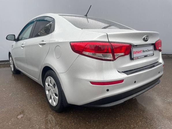 Kia Rio III Рестайлинг с пробегом 2016 года, цена 791 000 рублей, 142628 км, седан, Автокод Объявления