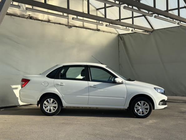 Lada (ВАЗ) Granta I Рестайлинг с пробегом 2022 года, цена 650 000 рублей, 15575 км, седан, Автокод Объявления