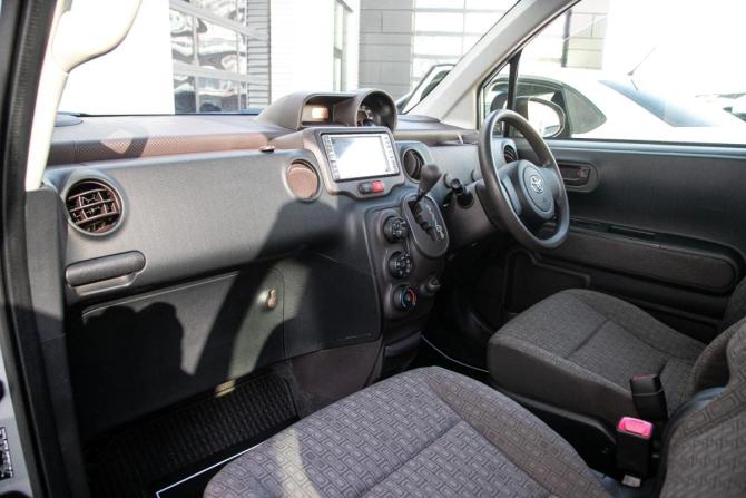 Toyota Porte II с пробегом 2012 года, цена 850 000 рублей, 111500 км, компактвэн, Автокод Объявления