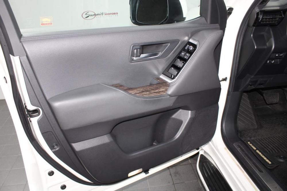 Toyota Land Cruiser 300 Series Владивосток  - изображение 20