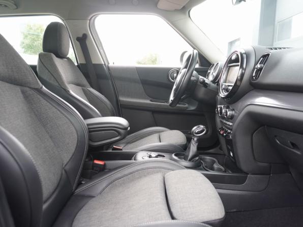 Mini Countryman II с пробегом 2017 года, цена 2 090 000 рублей, 127428 км, внедорожник, Автокод Объявления