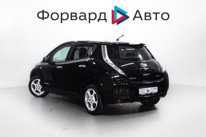 Nissan Leaf I (ZE0/AZE0) с пробегом 2012 года, цена 499 000 рублей, 65500 км, хэтчбек, Автокод Объявления