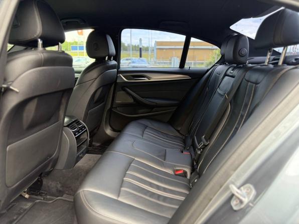 BMW 5 серии VII (G30/G31/G38) с пробегом 2019 года, цена 3 095 000 рублей, 201494 км, седан, Автокод Объявления