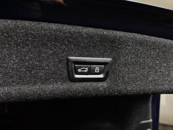 BMW 3 серии VII (G2x) с пробегом 2020 года, цена 2 949 000 рублей, 81935 км, седан, Автокод Объявления