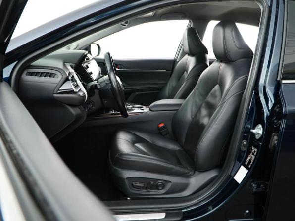 Toyota Camry VIII (XV70) с пробегом 2019 года, цена 2 797 050 рублей, 126576 км, седан, Автокод Объявления
