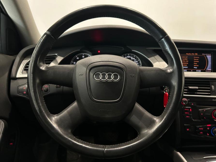 Audi A4 IV (B8) Санкт-Петербург  - изображение 15