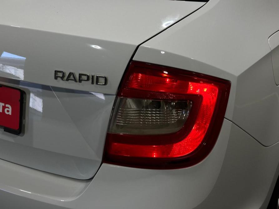 Skoda Rapid I Челябинск  - изображение 7