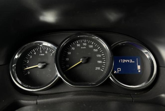 Renault Duster I Рестайлинг с пробегом 2015 года, цена 970 000 рублей, 173441 км, внедорожник, Автокод Объявления