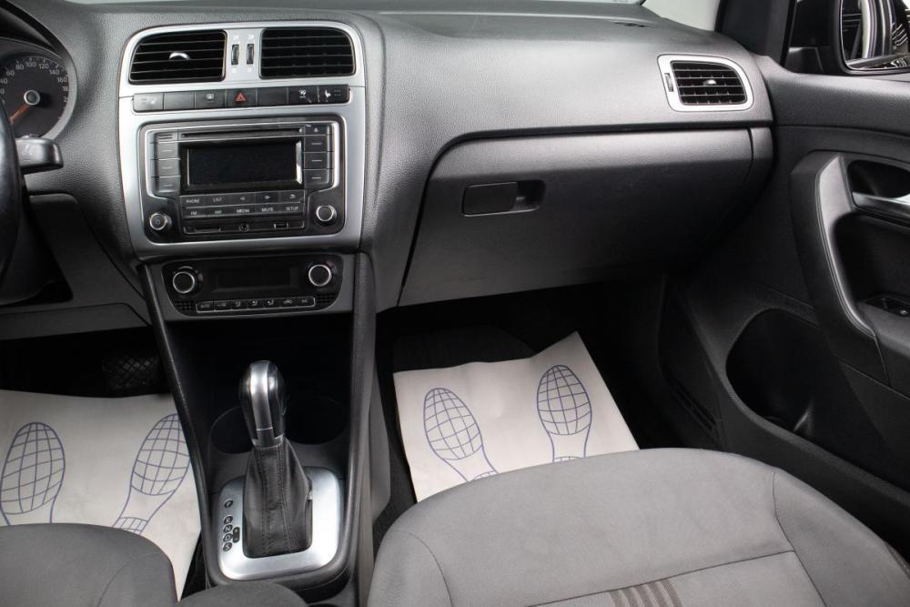 Volkswagen Polo V Рестайлинг Оренбург  - изображение 11