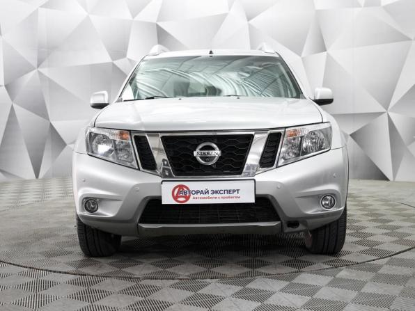 Nissan Terrano III (D10) с пробегом 2016 года, цена 1 235 000 рублей, 130000 км, внедорожник, Автокод Объявления
