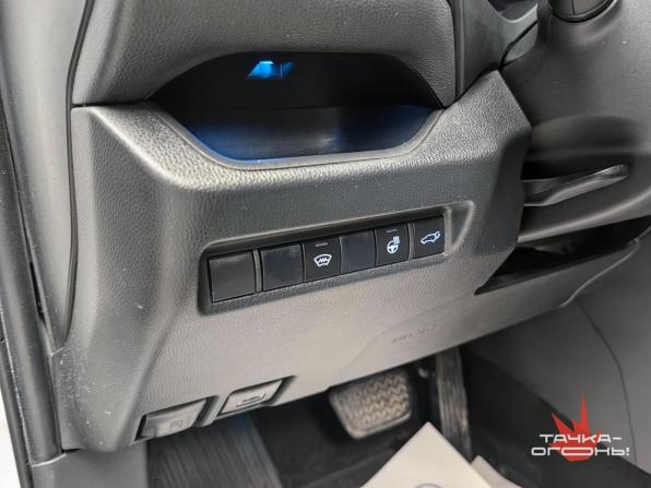 Toyota RAV4 V (XA50) с пробегом 2021 года, цена 3 298 000 рублей, 93000 км, внедорожник, Автокод Объявления