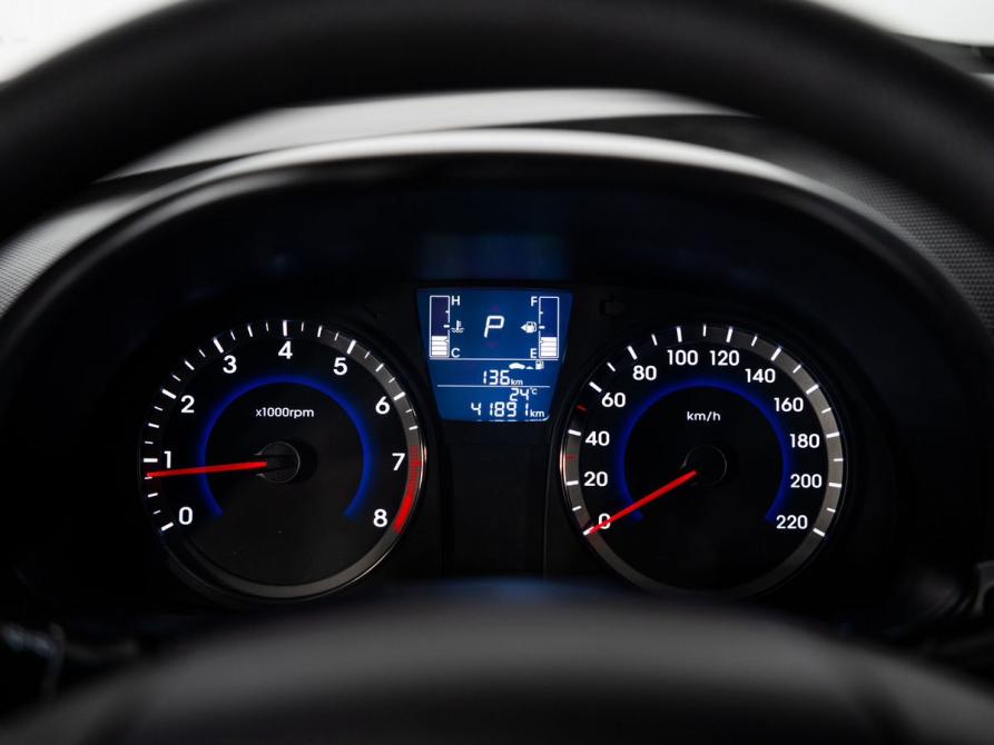 Hyundai Solaris I Иркутск  - изображение 10