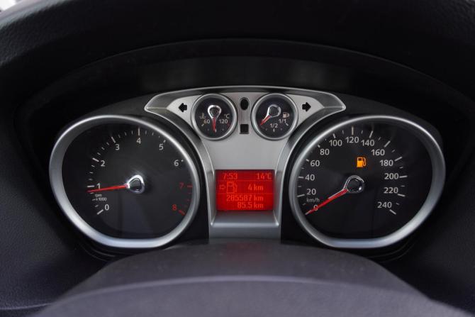 Ford Focus II с пробегом 2008 года, цена 390 000 рублей, 285586 км, седан, Автокод Объявления