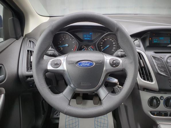 Ford Focus III с пробегом 2013 года, цена 848 000 рублей, 89628 км, хэтчбек, Автокод Объявления