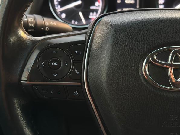 Toyota Camry VIII (XV70) с пробегом 2018 года, цена 2 199 000 рублей, 115752 км, седан, Автокод Объявления