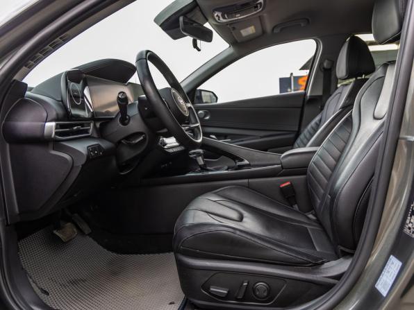 Hyundai Avante VII с пробегом 2022 года, цена 2 358 000 рублей, 75445 км, седан, Автокод Объявления