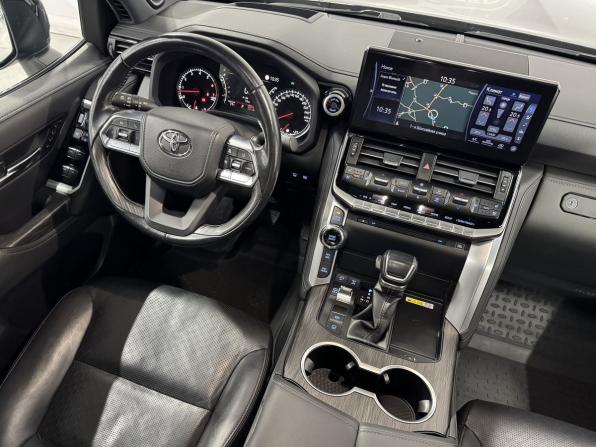 Toyota Land Cruiser 300 Series с пробегом 2021 года, цена 10 800 000 рублей, 109867 км, внедорожник, Автокод Объявления