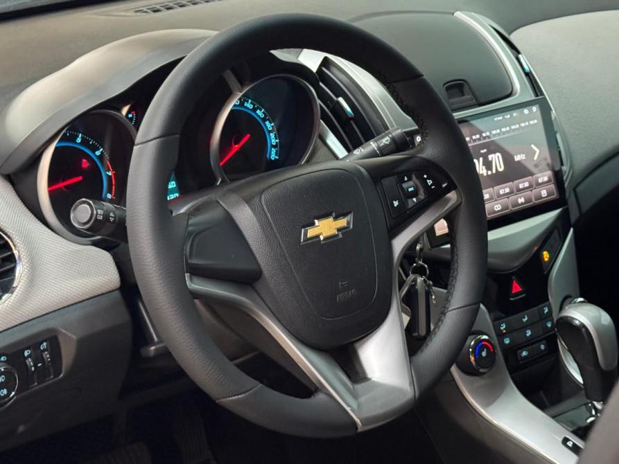 Chevrolet Cruze I Рестайлинг Набережные Челны  - изображение 10