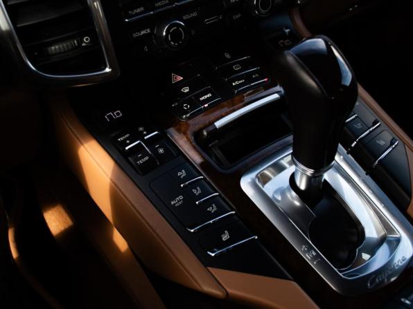 Porsche Cayenne II (958) с пробегом 2013 года, цена 2 799 000 рублей, 136540 км, внедорожник, Автокод Объявления