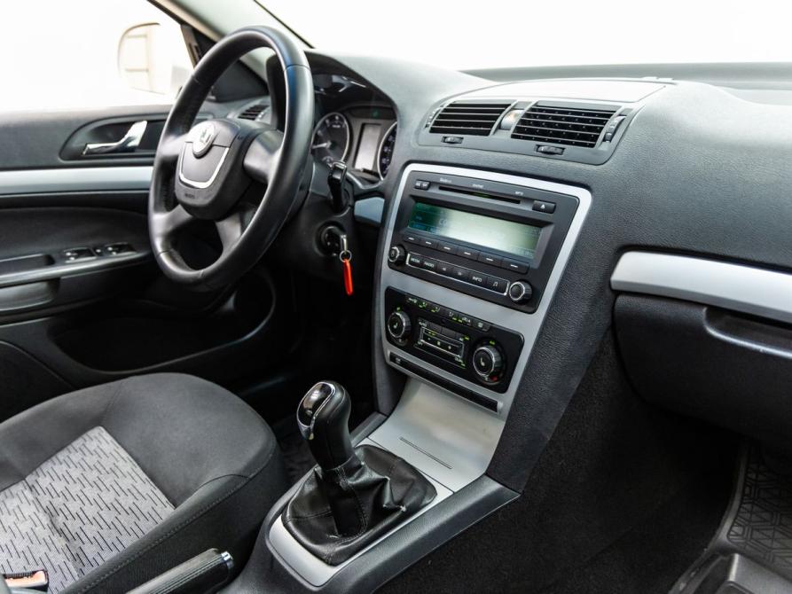 Skoda Octavia II (A5) Рестайлинг Волгоград  - изображение 32