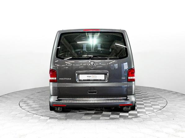 Volkswagen Multivan T5 Рестайлинг с пробегом 2013 года, цена 1 893 200 рублей, 245822 км, минивэн, Автокод Объявления