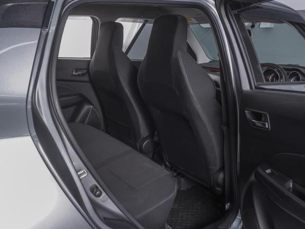 Suzuki Swift V с пробегом 2022 года, цена 1 669 000 рублей, 77650 км, хэтчбек, Автокод Объявления