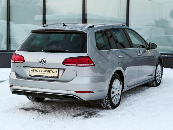 Volkswagen Golf VII Рестайлинг с пробегом 2018 года, цена 1 180 000 рублей, 92414 км, универсал, Автокод Объявления