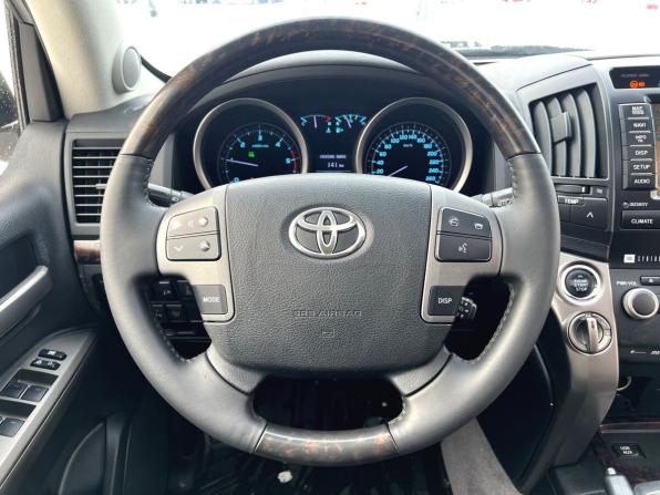 Toyota Land Cruiser 200 Series с пробегом 2011 года, цена 2 850 000 рублей, 273280 км, внедорожник, Автокод Объявления