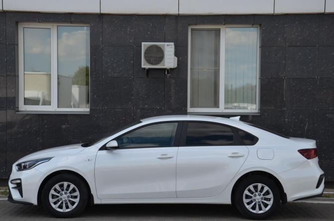Kia Cerato IV Рестайлинг с пробегом 2021 года, цена 2 149 900 рублей, 50070 км, седан, Автокод Объявления