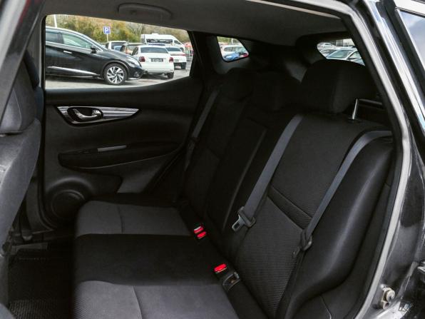 Nissan Qashqai II с пробегом 2017 года, цена 1 635 000 рублей, 165713 км, внедорожник, Автокод Объявления