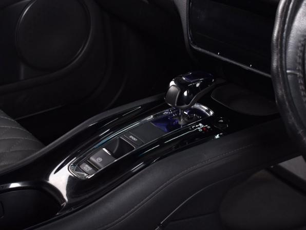 Honda Vezel I с пробегом 2014 года, цена 1 514 995 рублей, 160564 км, внедорожник, Автокод Объявления