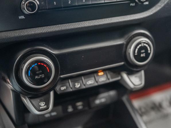 Kia Rio IV с пробегом 2019 года, цена 875 000 рублей, 289536 км, седан, Автокод Объявления