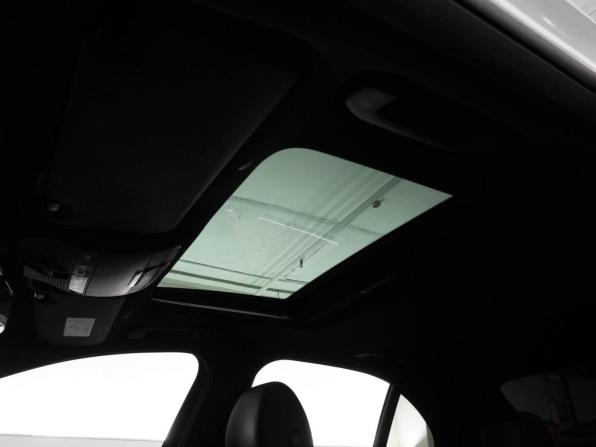 Mercedes-Benz E-Класс V (W213 S213 C238) Рестайлинг с пробегом 2021 года, цена 4 749 546 рублей, 42360 км, седан, Автокод Объявления