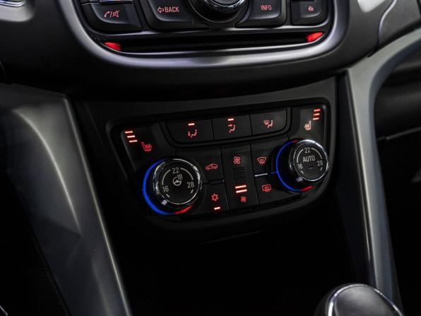 Opel Zafira C с пробегом 2014 года, цена 1 315 000 рублей, 117846 км, компактвэн, Автокод Объявления