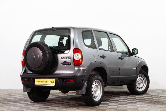 Chevrolet Niva I Рестайлинг с пробегом 2016 года, цена 649 000 рублей, 2016 км, внедорожник, Автокод Объявления