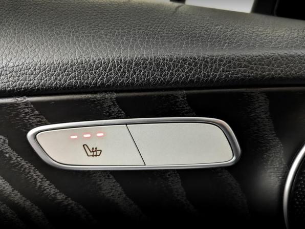 Mercedes-Benz C-Класс IV (W205) Рестайлинг с пробегом 2019 года, цена 2 766 000 рублей, 92328 км, седан, Автокод Объявления