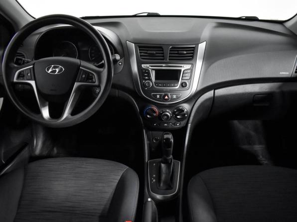 Hyundai Solaris I Рестайлинг с пробегом 2016 года, цена 1 049 000 рублей, 97120 км, седан, Автокод Объявления