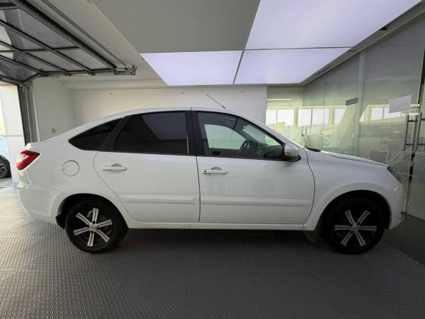 Lada (ВАЗ) Granta I Рестайлинг с пробегом 2021 года, цена 700 000 рублей, 135676 км, лифтбек, Автокод Объявления