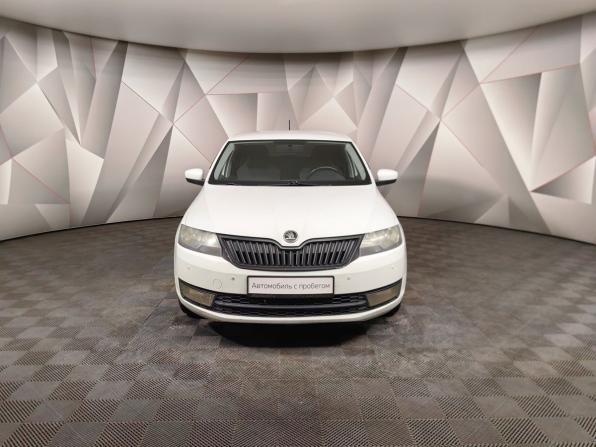 Skoda Rapid I с пробегом 2015 года, цена 879 000 рублей, 209754 км, лифтбек, Автокод Объявления